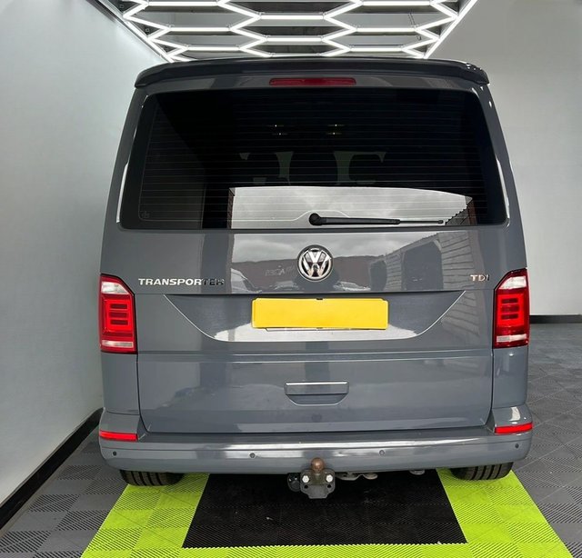 2016 VOLKSWAGEN TRANSPORTER SHUTTLE - Photo 5