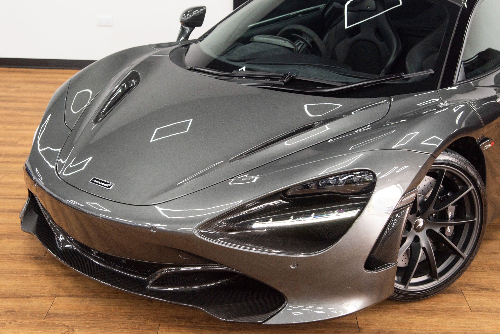 USED 2018 18 MCLAREN 720S 4.0 V8 SSG 