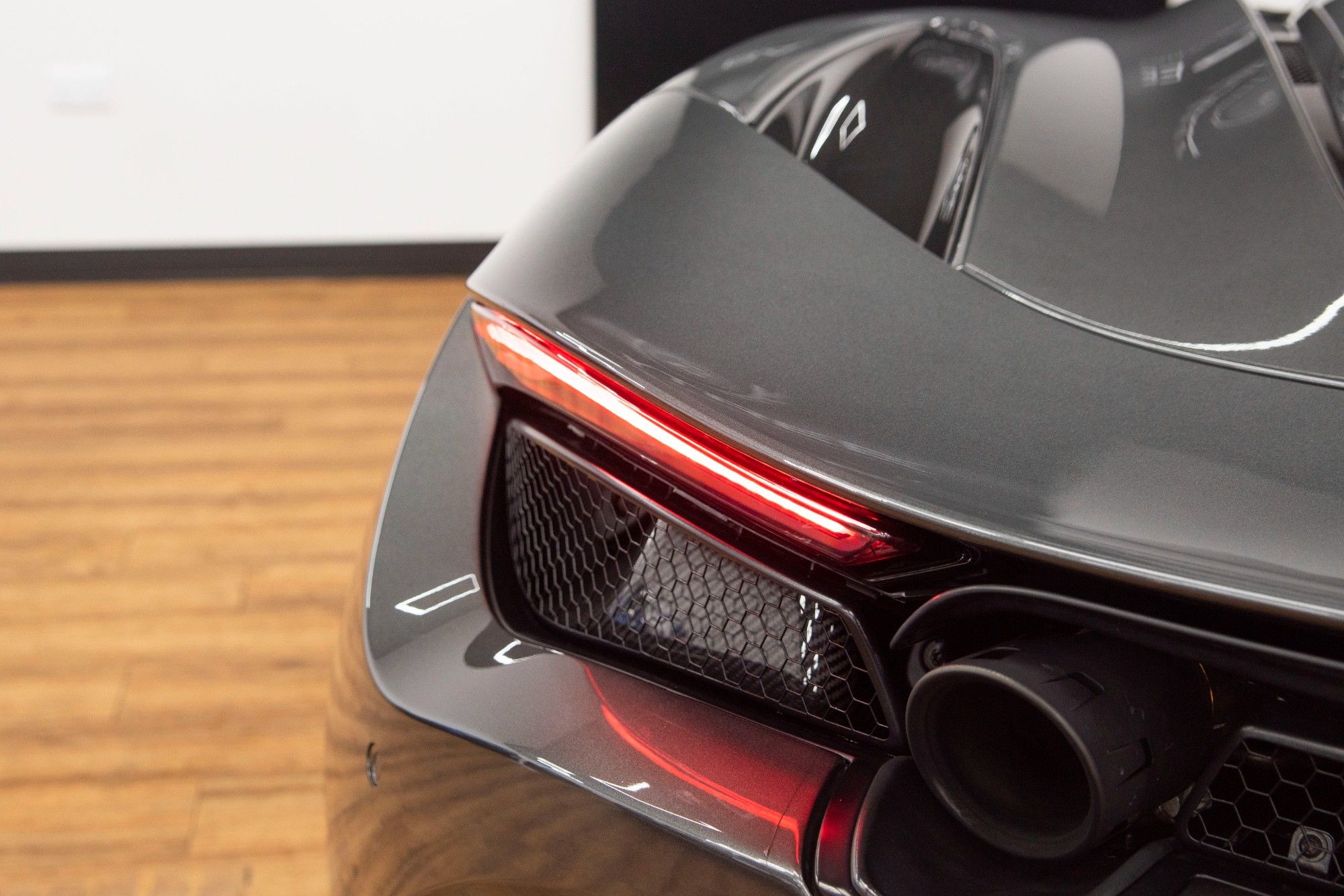 USED 2018 18 MCLAREN 720S 4.0 V8 SSG 