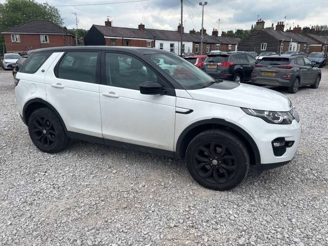 2017 17 Land Rover Discovery Sport 2.0 TD4 HSE 5d 180 BHP