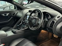 USED 2016 66 JAGUAR F-TYPE 5.0 R AWD 2d 550 BHP FULL JAGUAR SERVICE HISTORY + REVERSE CAM + MERIDIAN & FLAT BOTTOM