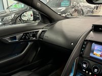 USED 2016 66 JAGUAR F-TYPE 5.0 R AWD 2d 550 BHP FULL JAGUAR SERVICE HISTORY + REVERSE CAM + MERIDIAN & FLAT BOTTOM