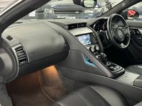 USED 2016 66 JAGUAR F-TYPE 5.0 R AWD 2d 550 BHP FULL JAGUAR SERVICE HISTORY + REVERSE CAM + MERIDIAN & FLAT BOTTOM