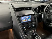 USED 2016 66 JAGUAR F-TYPE 5.0 R AWD 2d 550 BHP FULL JAGUAR SERVICE HISTORY + REVERSE CAM + MERIDIAN & FLAT BOTTOM