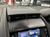 USED 2016 66 JAGUAR F-TYPE 5.0 R AWD 2d 550 BHP FULL JAGUAR SERVICE HISTORY + REVERSE CAM + MERIDIAN & FLAT BOTTOM