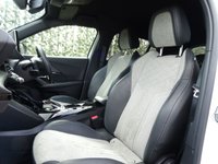 USED 2021 71 PEUGEOT 2008 GT PREMIUM 50kWh 5d 135 BHP 