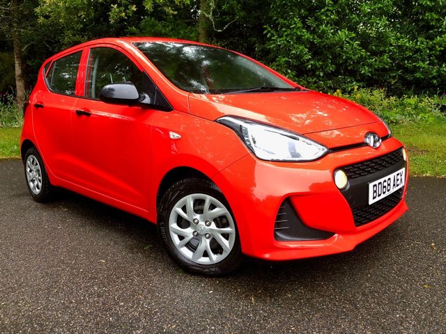 2018 68 Hyundai I10 1.0 S 5d 65 BHP X5 SERVICE HISTORY STAMPS//ONLY 23,500 MILES//VERY LOW INSURANCE GROUP-2//IMMACULATE CONDITION