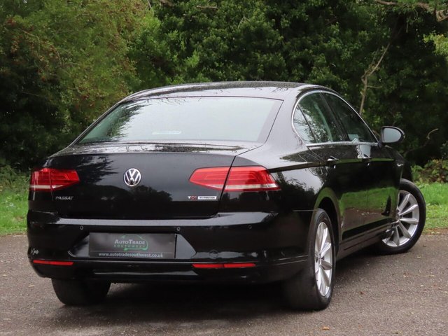 2015 VOLKSWAGEN PASSAT - Photo 4