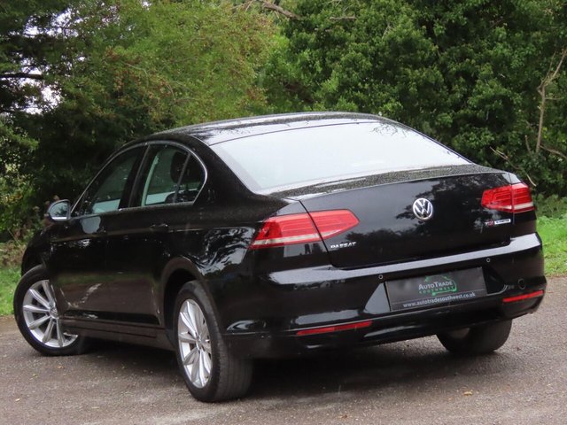 2015 VOLKSWAGEN PASSAT - Photo 6