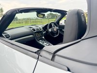 USED 2014 64 PORSCHE BOXSTER 2.7 24V PDK 2d 265 BHP 