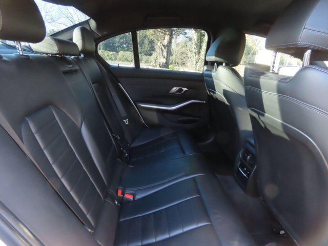 2019 BMW 3 SERIES - Photo 11
