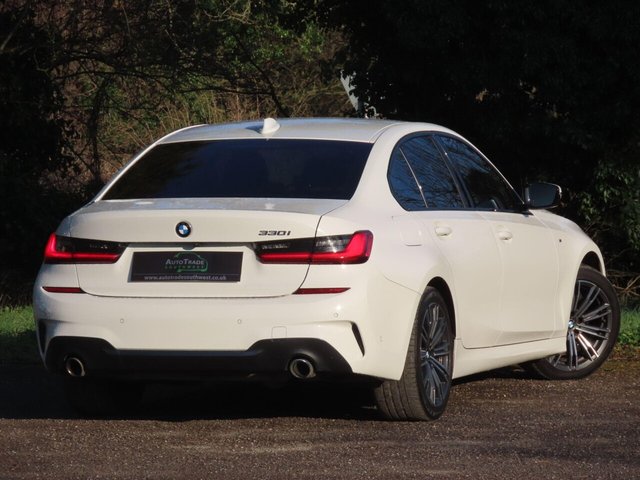2019 BMW 3 SERIES - Photo 5