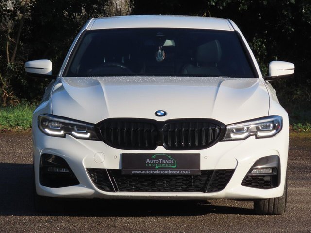 2019 BMW 3 SERIES - Photo 3