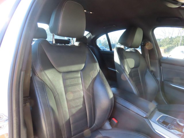 2019 BMW 3 SERIES - Photo 10