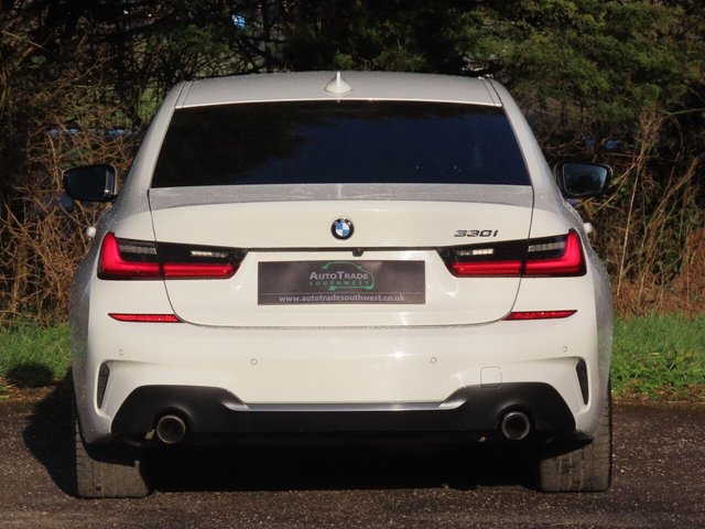 2019 BMW 3 SERIES - Photo 8
