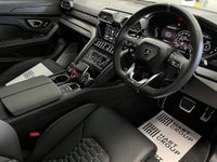 USED 2022 72 LAMBORGHINI URUS 4.0 V8 5d 641 BHP 