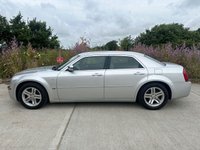 USED 2005 A CHRYSLER 300C 3.0 CRD RHD 4d 218 BHP 1 OWNER FROM NEW, FULL HISTORY