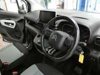 USED 2020 70 CITROEN BERLINGO 1.5 BLUEHDI FLAIR XL S/S EAT8 5d 129 BHP 5 SEAT SAT NAV CRUISE CONTROL PARKING SENSORS 1 OWNER EXCELLENT SERVICE HISTORY GENUINE LOW MILES