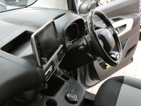 USED 2020 70 CITROEN BERLINGO 1.5 BLUEHDI FLAIR XL S/S EAT8 5d 129 BHP 5 SEAT SAT NAV CRUISE CONTROL PARKING SENSORS 1 OWNER EXCELLENT SERVICE HISTORY GENUINE LOW MILES