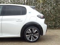 USED 2021 21 PEUGEOT 208 GT PREMIUM 50kWh 5d 135 BHP 