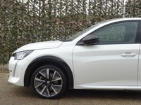 USED 2021 21 PEUGEOT 208 GT PREMIUM 50kWh 5d 135 BHP 
