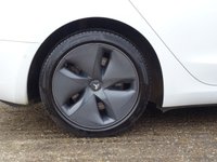 USED 2020 70 TESLA Model 3 STANDARD RANGE PLUS 4d 302 BHP 