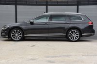 USED 2018 68 VOLKSWAGEN PASSAT 2.0 R-LINE TDI DSG 5d 148 BHP Automatic | 2 Keys | Electric Sun Roof | 2 Owners | Parking Sensors | Satellite Navigation | 2 Owners |