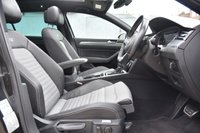 USED 2018 68 VOLKSWAGEN PASSAT 2.0 R-LINE TDI DSG 5d 148 BHP Automatic | 2 Keys | Electric Sun Roof | 2 Owners | Parking Sensors | Satellite Navigation | 2 Owners |