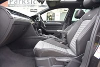 USED 2018 68 VOLKSWAGEN PASSAT 2.0 R-LINE TDI DSG 5d 148 BHP Automatic | 2 Keys | Electric Sun Roof | 2 Owners | Parking Sensors | Satellite Navigation | 2 Owners |