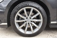 USED 2018 68 VOLKSWAGEN PASSAT 2.0 R-LINE TDI DSG 5d 148 BHP Automatic | 2 Keys | Electric Sun Roof | 2 Owners | Parking Sensors | Satellite Navigation | 2 Owners |