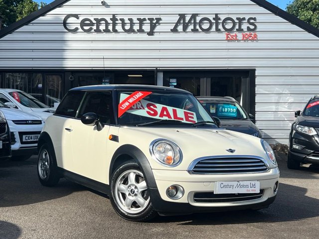 2010 10 MINI Hatch Cooper 1.6 COOPER 3dr