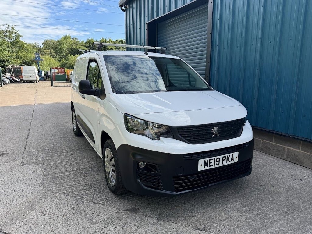 Peugeot Partner 1 6 Bluehdi Professional L1 100 BHP peugeot-partner-1-6-bluehdi-professional-l1-100-bhp