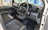 USED 2020 20 CITROEN DISPATCH 1.5 XS 1000 ENTERPRISE BLUEHDI S/S 101 BHP 3 SEATS BLUETOOTH CLOTH VINYL INTERIOR CRUISE CONTROL PARKING SENSORS ROOF RACK PIPE CARRIER SHELVING 1 OWNER SERVICE HISTORY