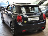USED 2020 70 MINI ELECTRIC COOPER S LEVEL 3 3d 181 BHP STUNNING EXAMPLE BIG SPEC HEAD UP DISPLAY SAT NAV LEATHER HEATED SEATS SUNROOF REAR VIEW CAMERA CRUISE CONTROL PARKING SENSORS 1 OWNER SERVICE HISTORY