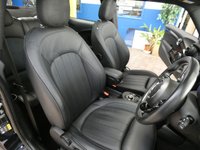 USED 2020 70 MINI ELECTRIC COOPER S LEVEL 3 3d 181 BHP STUNNING EXAMPLE BIG SPEC HEAD UP DISPLAY SAT NAV LEATHER HEATED SEATS SUNROOF REAR VIEW CAMERA CRUISE CONTROL PARKING SENSORS 1 OWNER SERVICE HISTORY