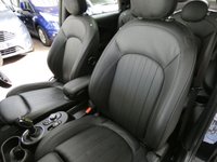 USED 2020 70 MINI ELECTRIC COOPER S LEVEL 3 3d 181 BHP STUNNING EXAMPLE BIG SPEC HEAD UP DISPLAY SAT NAV LEATHER HEATED SEATS SUNROOF REAR VIEW CAMERA CRUISE CONTROL PARKING SENSORS 1 OWNER SERVICE HISTORY