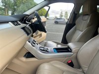 USED 2015 65 LAND ROVER RANGE ROVER EVOQUE 2.0 TD4 SE TECH 5d 177 BHP A LOVELY ADDITION TO OUR VAST SELECTION OF EVOQUES+ONLY 2 FORMER KEEPERS+SERVICE HISTORY+DIESEL+AUTOMATIC+ULEZ COMPLIANT+PRIVACY GLASS+FULL LEATHER INTERIOR+PARK ASSIST+CLIMATE CONTROL+19 INCH ALLOY WHEELS+1 FULL YEARS MOT PRIOR TO COLLECTION+COST NEW &pound;45810 MAKING THIS USED VEHICLE FANTASTIC VALUE AT OUR SUPER LOW PRICE+LOTS OF FINANCE OPTIONS AVAILABLE+CALL TODAY TO ARRANGE A VIEWING+DONT MISS OUT!!!!!!!!!!!!!!!!!!!!!!!!!!!!!!!!!!