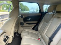 USED 2015 65 LAND ROVER RANGE ROVER EVOQUE 2.0 TD4 SE TECH 5d 177 BHP A LOVELY ADDITION TO OUR VAST SELECTION OF EVOQUES+ONLY 2 FORMER KEEPERS+SERVICE HISTORY+DIESEL+AUTOMATIC+ULEZ COMPLIANT+PRIVACY GLASS+FULL LEATHER INTERIOR+PARK ASSIST+CLIMATE CONTROL+19 INCH ALLOY WHEELS+1 FULL YEARS MOT PRIOR TO COLLECTION+COST NEW &pound;45810 MAKING THIS USED VEHICLE FANTASTIC VALUE AT OUR SUPER LOW PRICE+LOTS OF FINANCE OPTIONS AVAILABLE+CALL TODAY TO ARRANGE A VIEWING+DONT MISS OUT!!!!!!!!!!!!!!!!!!!!!!!!!!!!!!!!!!