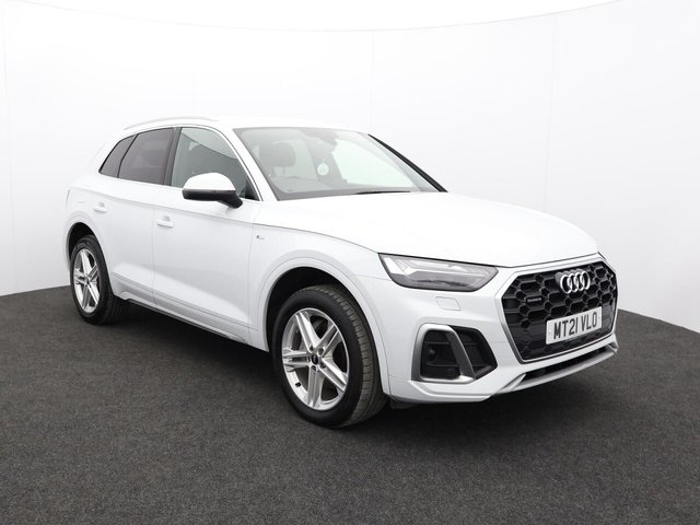 View our Audi Q5 2.0 TFSI 45 S line SUV 5dr Petrol S Tronic quattro Euro 6 (s/s) (265 ps)
