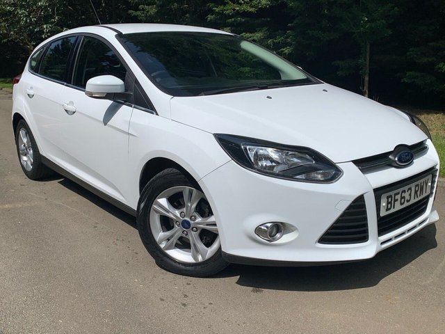 2013 63 Ford Focus 1.0 ZETEC 5d 99 BHP