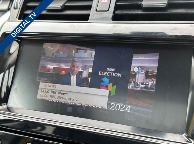 View our LAND ROVER DISCOVERY