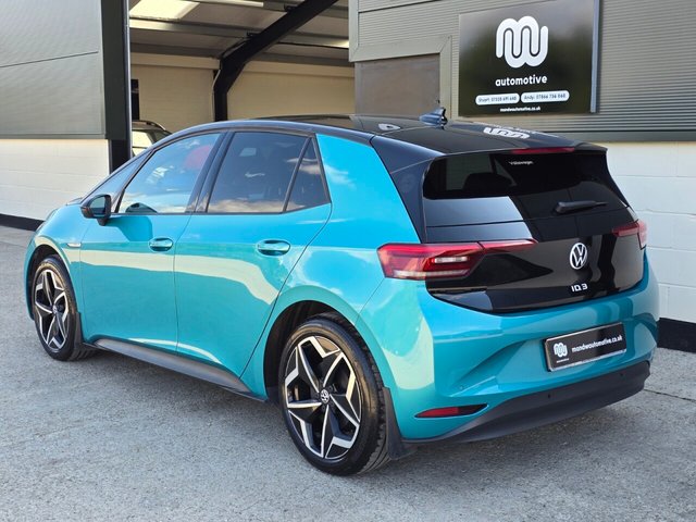 View our VOLKSWAGEN ID3