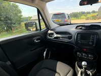 USED 2016 66 JEEP RENEGADE 1.6 M-JET LONGITUDE 5d 118 BHP Sat Nav-Sensors-Ulez Compliant