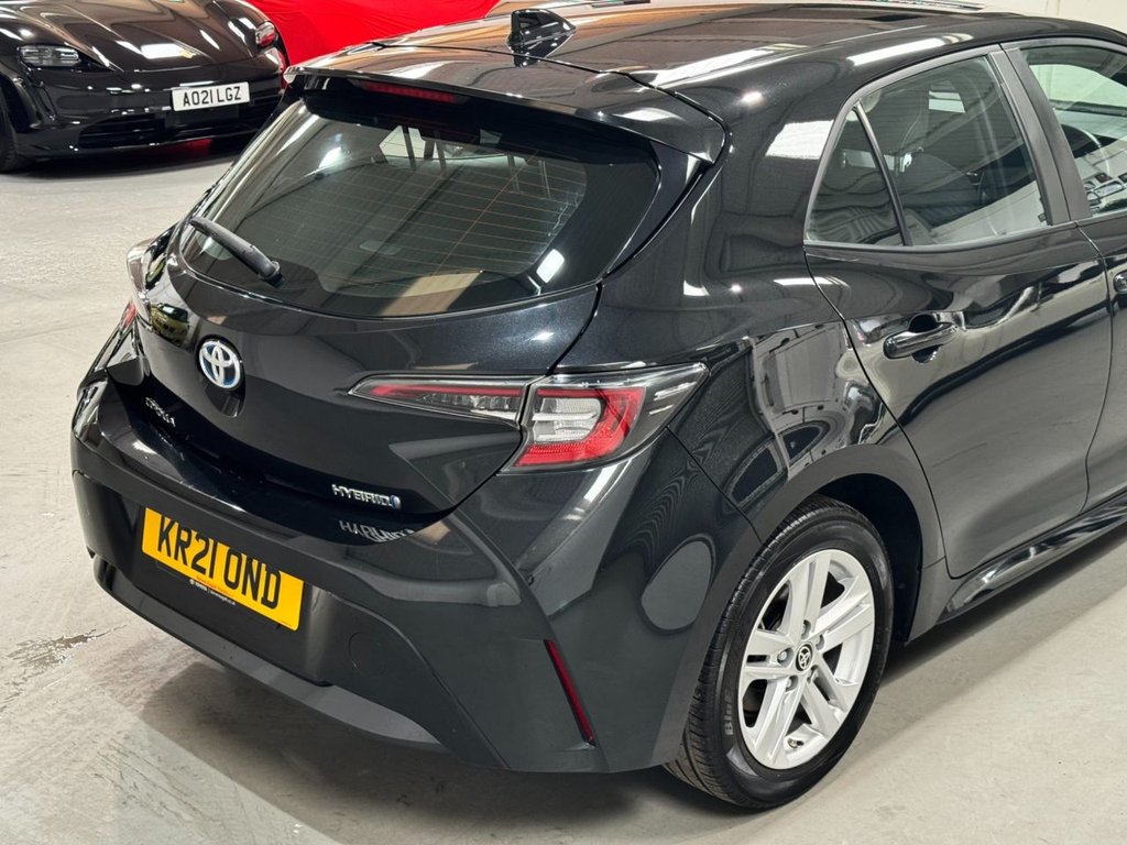 USED 2021 21 TOYOTA COROLLA 1.8 ICON 5d 121 BHP HEATED SEATS+REVERSING CAMERA