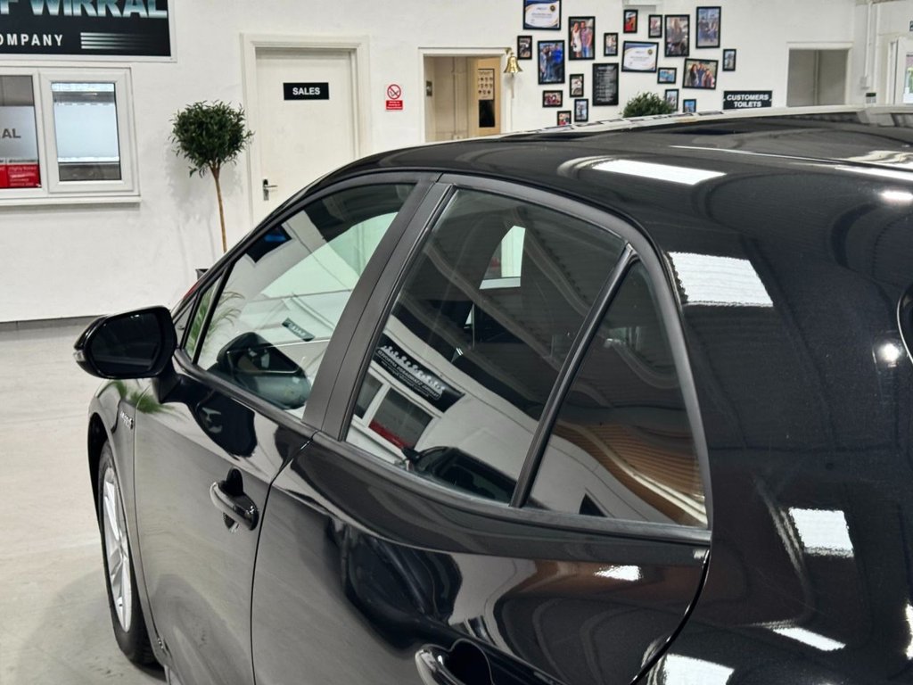 USED 2021 21 TOYOTA COROLLA 1.8 ICON 5d 121 BHP HEATED SEATS+REVERSING CAMERA