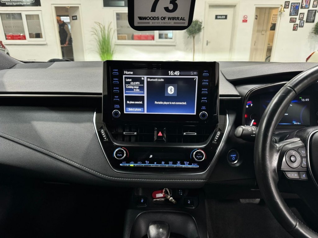 USED 2021 21 TOYOTA COROLLA 1.8 ICON 5d 121 BHP HEATED SEATS+REVERSING CAMERA