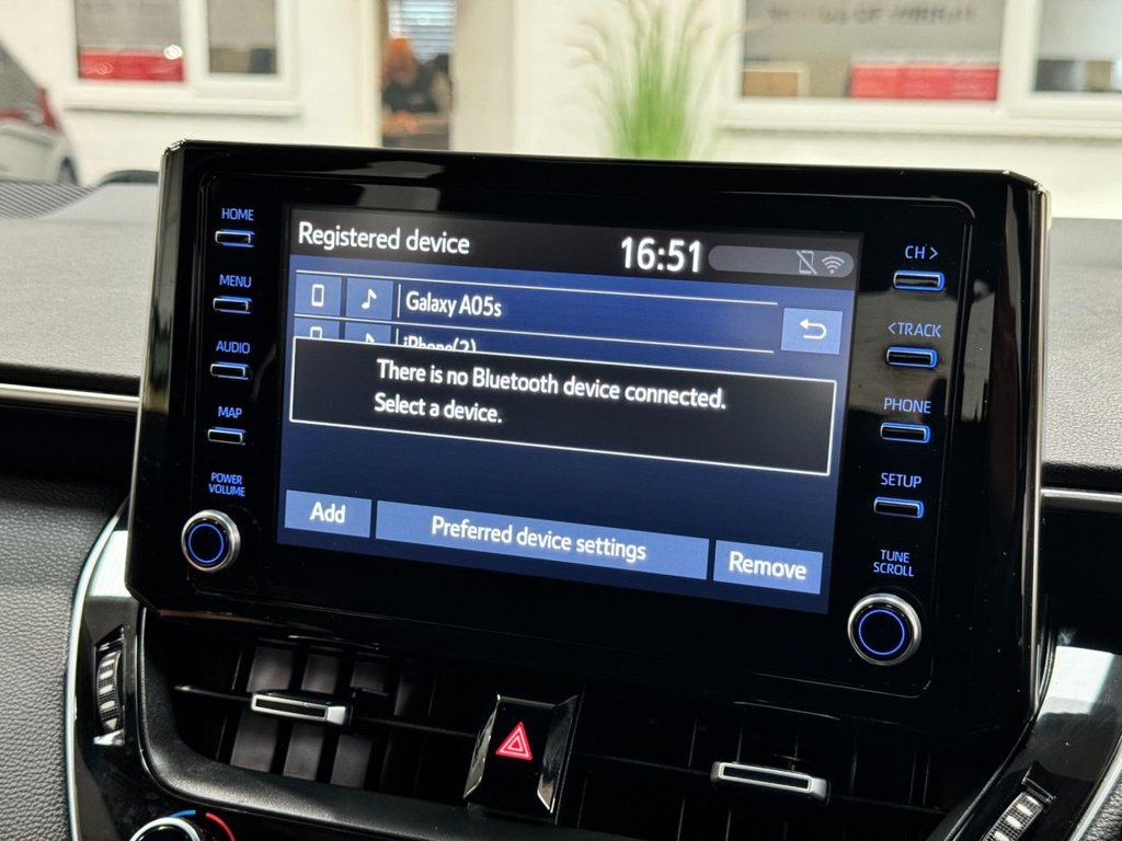 USED 2021 21 TOYOTA COROLLA 1.8 ICON 5d 121 BHP HEATED SEATS+REVERSING CAMERA