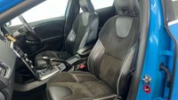 USED 2016 16 VOLVO V40 2.0 D2 R-DESIGN 5d 118 BHP 