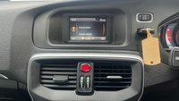 USED 2016 16 VOLVO V40 2.0 D2 R-DESIGN 5d 118 BHP 
