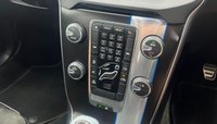 USED 2016 16 VOLVO V40 2.0 D2 R-DESIGN 5d 118 BHP 